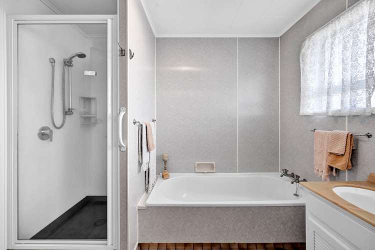 3a Surrey Street Hawera_9