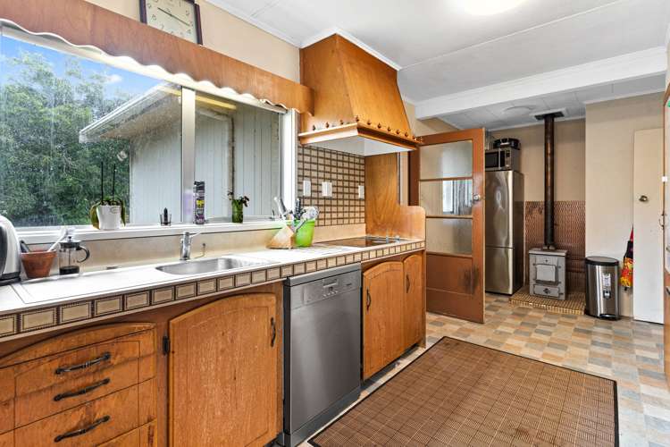 8 Boundary Road Featherston_14