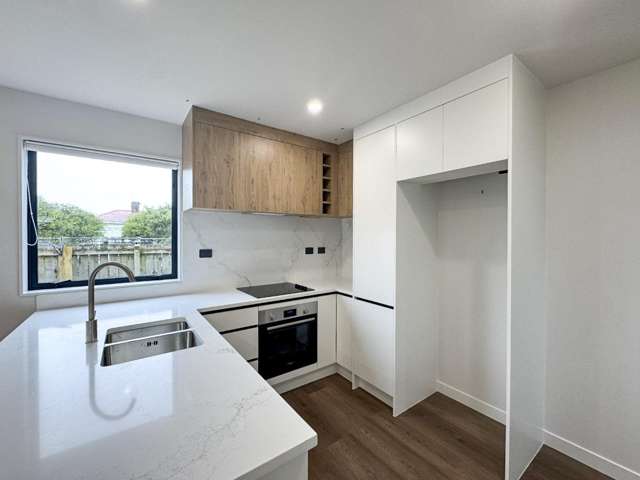 3/20 Luke Street 10057_1