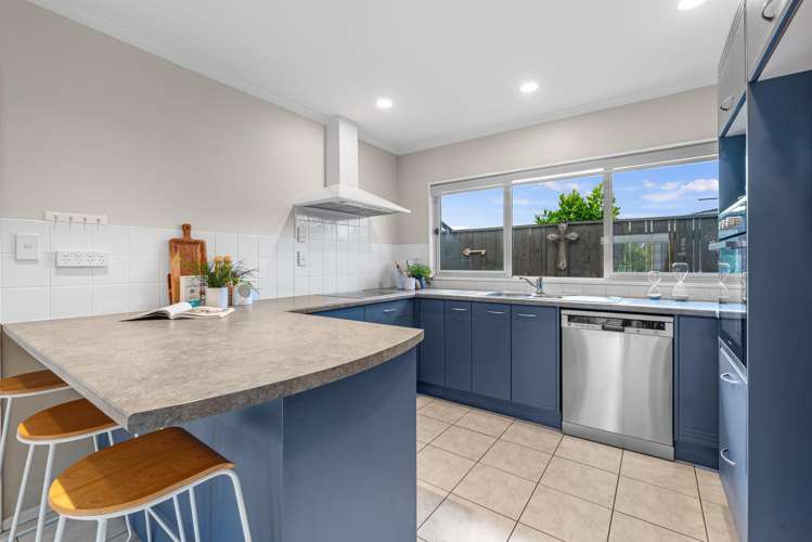 11 Hinton Place Pyes Pa_18