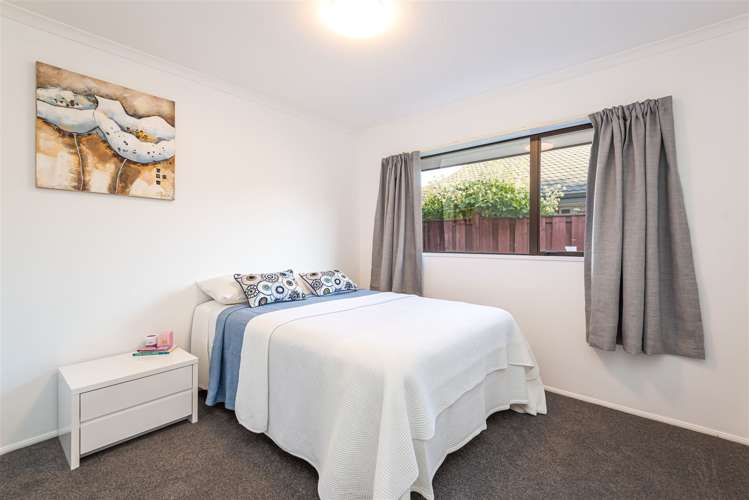 36 Villa Grove Ilam_13