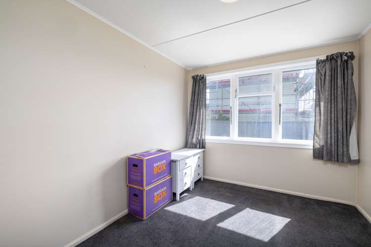 71 Aldershot Street Aranui_6