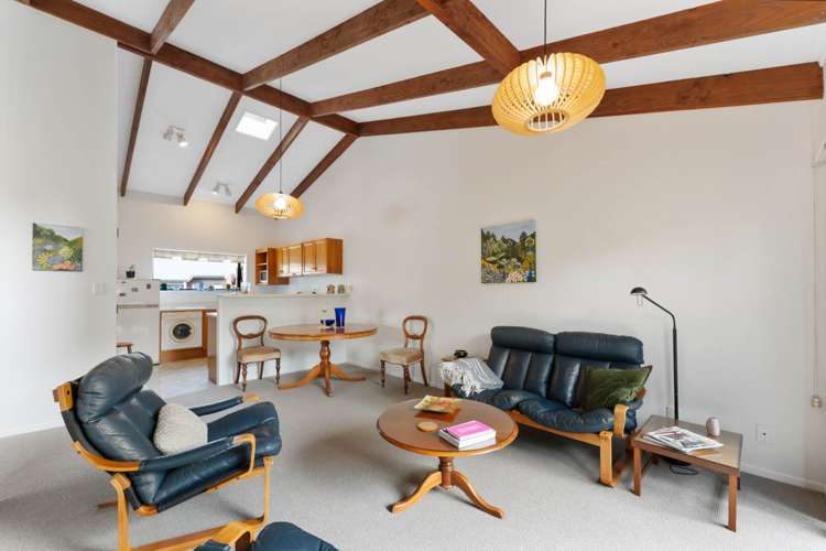 1/11 Woodhall Road Epsom_10