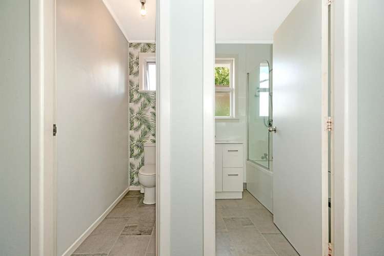 20 Leon Street Riverdale_14