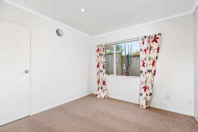 15a Kimber Hall Avenue Mount Roskill_3