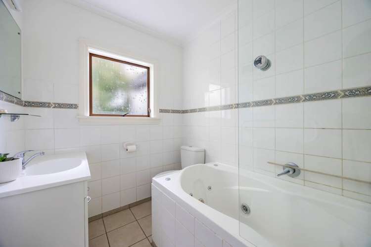 465 Clarks Beach Road Waiau Pa_14