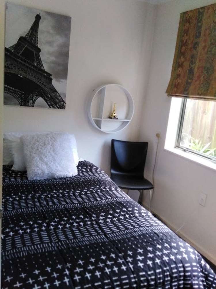 16 Stewart Gibson Place Manurewa_7