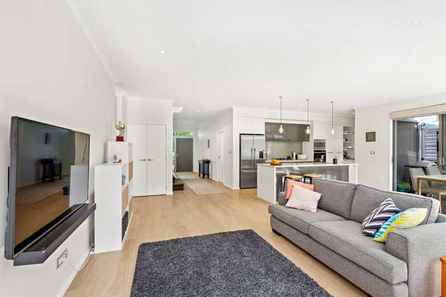 7 Tuangi Street Long Bay_4