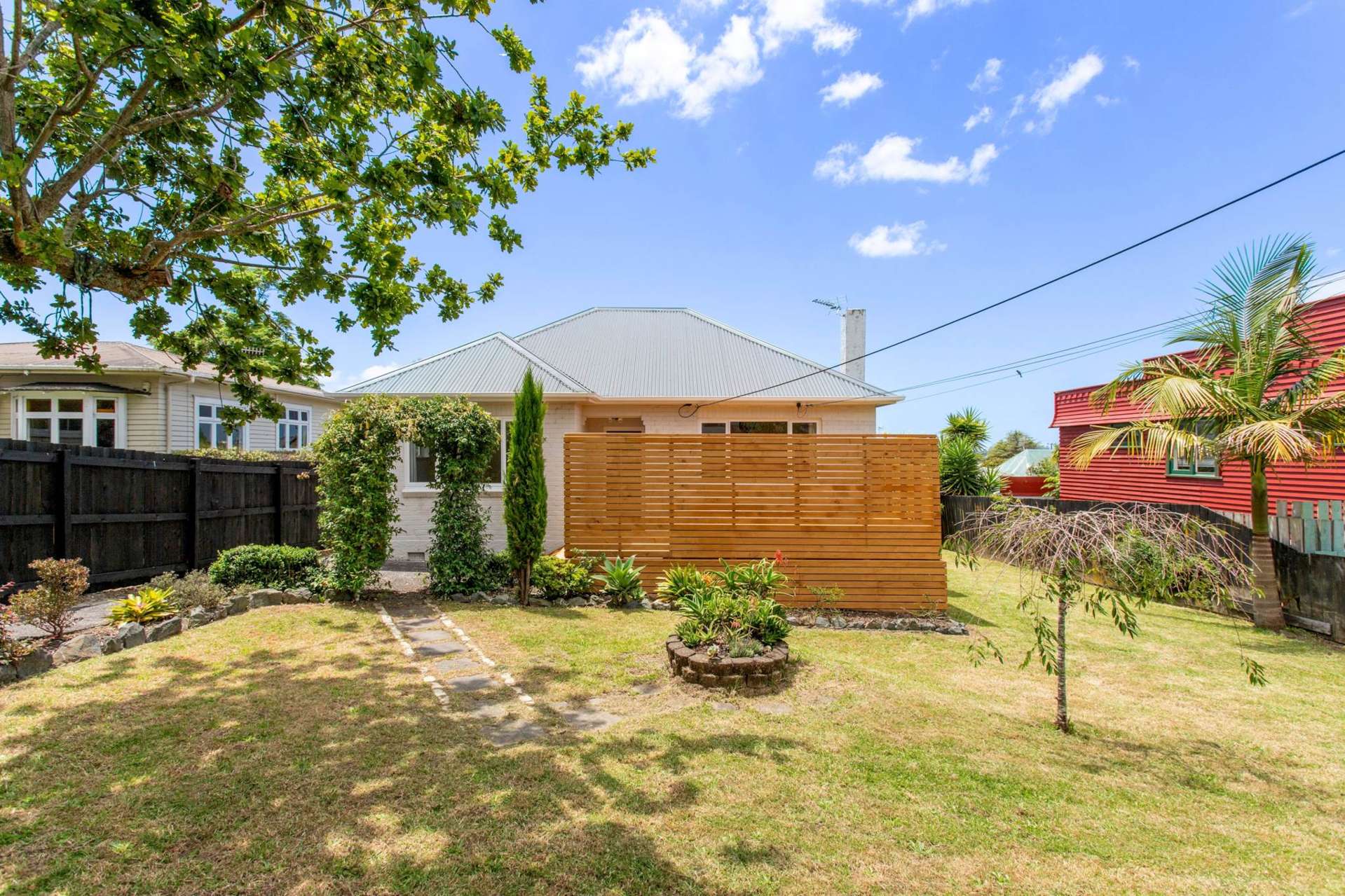 50 Lynwood Road New Lynn_0