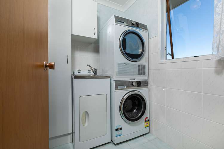 56 Rosewarne Crescent Glendene_18