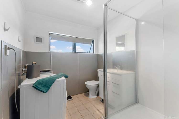 1 Relko Crescent Torbay_21