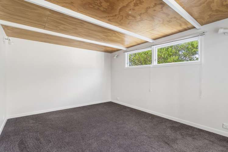 69 Matipo Road Te Atatu Peninsula_16