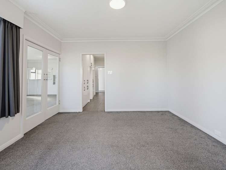 12A Phillip Street Victoria_16