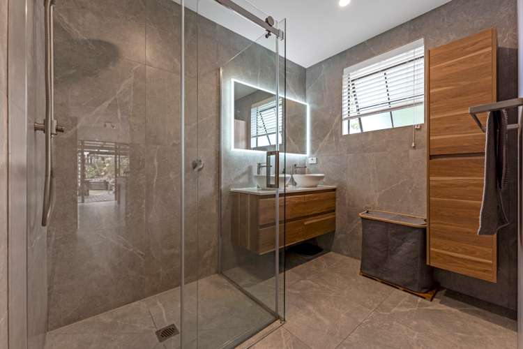 3 Denarius Lane Glendene_13