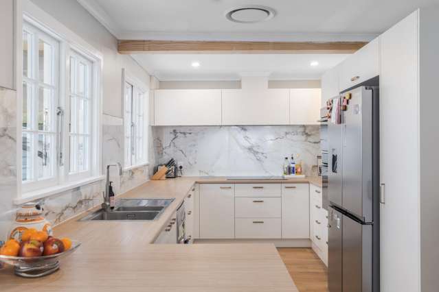 42 Cresswell Avenue Burwood_4