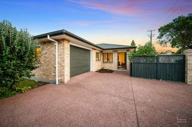 70A Sturges Road_2