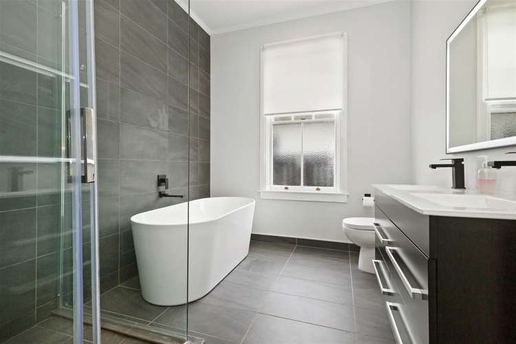 19 Elizabeth Street Waikanae_12