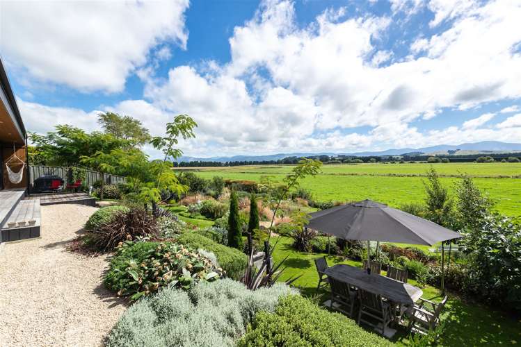 1824 Cust Road Cust_22