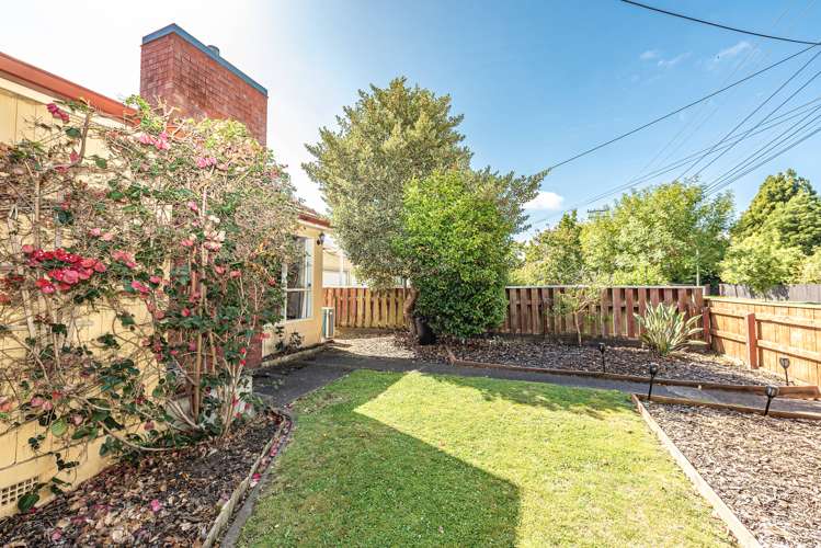 31 Brassey Road Saint Johns Hill_32