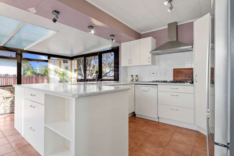 7 Wren Place Unsworth Heights_3