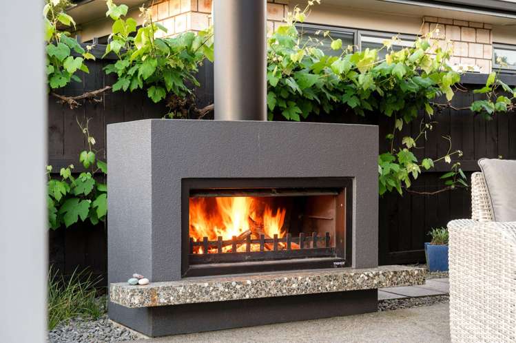 140 Saint James Drive Huntington_18