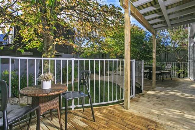 3/5 Eversleigh Road Belmont_1