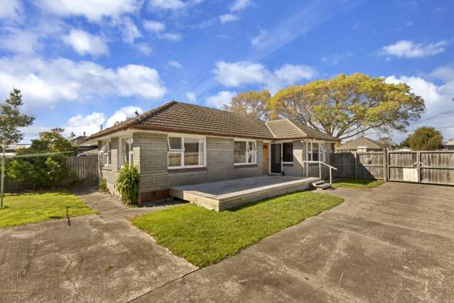 32 Carters Road Aranui_2