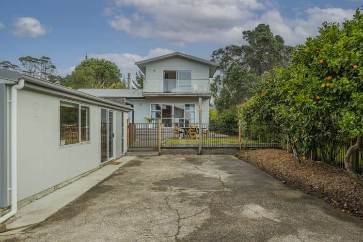 1 Hilldale Crescent Kuaotunu West_18