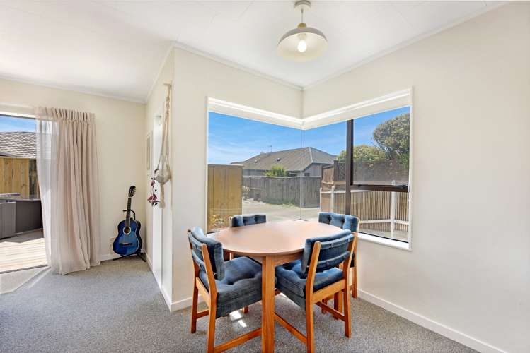 12 Masefield Street Stoke_5