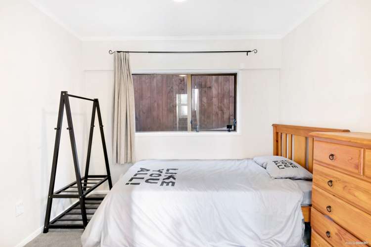 2/107 Golf Road New Lynn_10