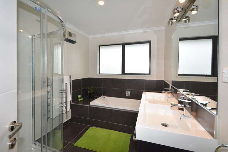 11 Thomson Street Green Island_25