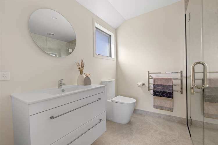 1a Kings Avenue South Dunedin_17