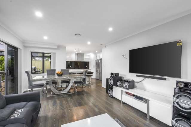 8a Ron Keat Drive Papakura_3