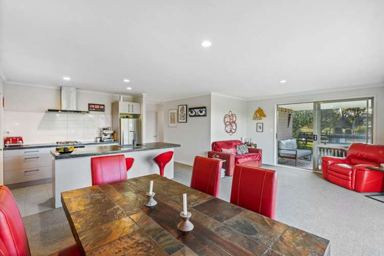 296a Oaia Road Muriwai_6