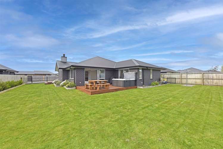 5 Benjes Place Woodend_2