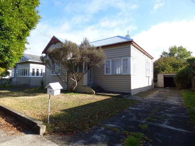 Renovated family Bungalow