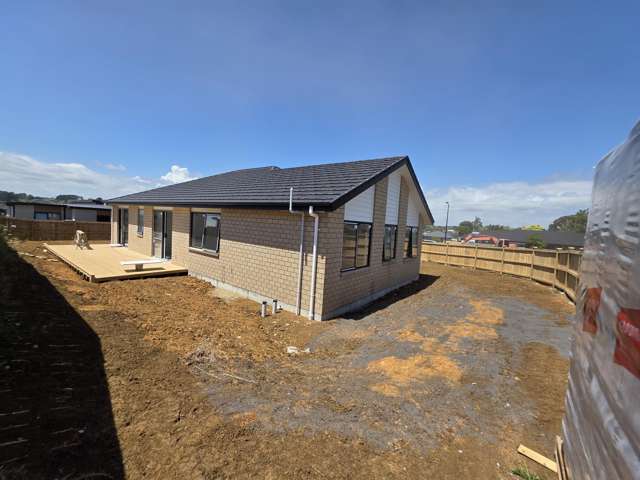 10 BOOKER DRIVE Tuakau_2