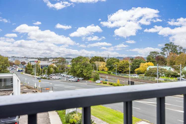 3y/1 Wadier Place Henderson_10