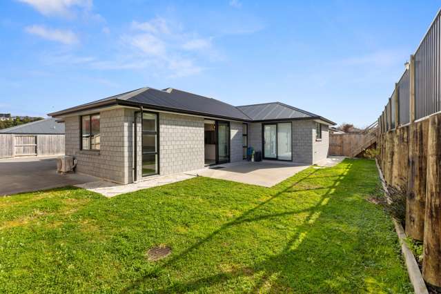 25 Whakaturou Crescent Pyes Pa_2