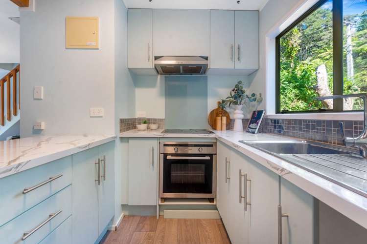 281 Huia Road Titirangi_9