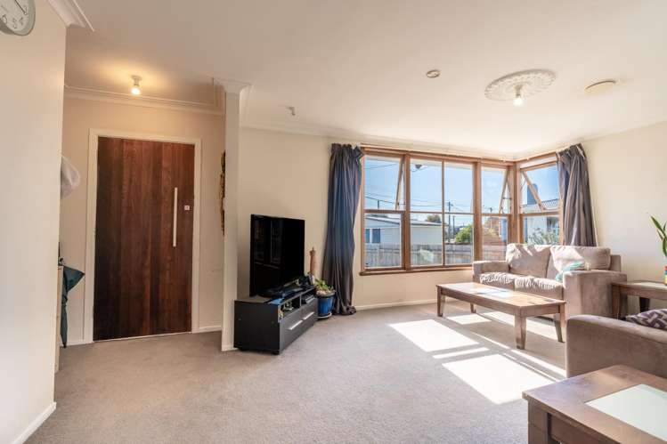 11 Morrison Crescent Glenview_10