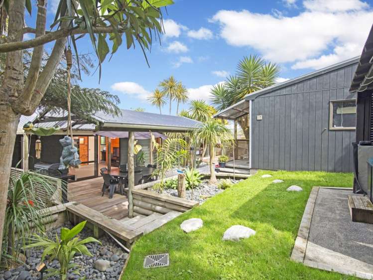 2/18 Parkview Place Pakuranga_13