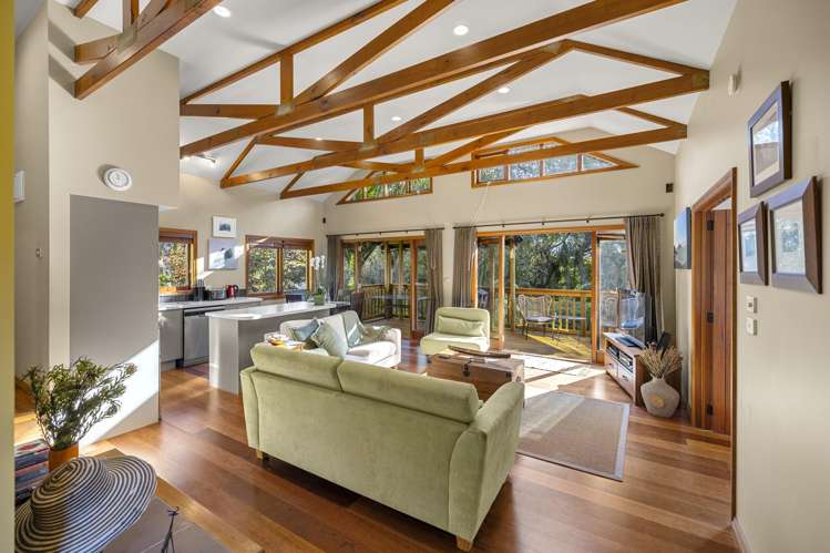 91C Greenslade Road Raglan_1