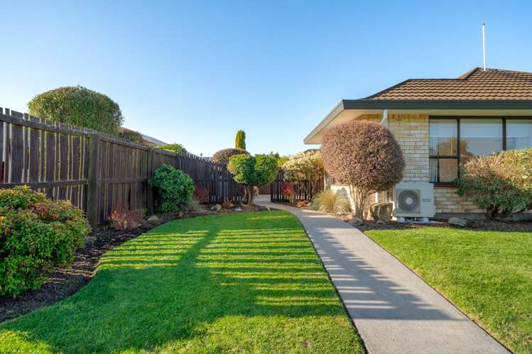 1/1 Iona Place Sockburn_16