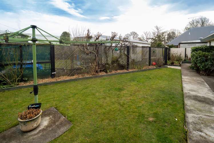 16 Falcon Drive Allenton_17