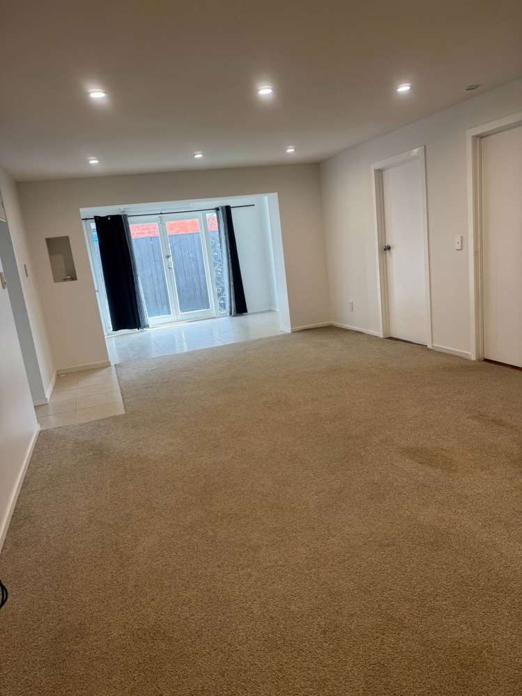 51 Bradbury Road Botany Downs_7