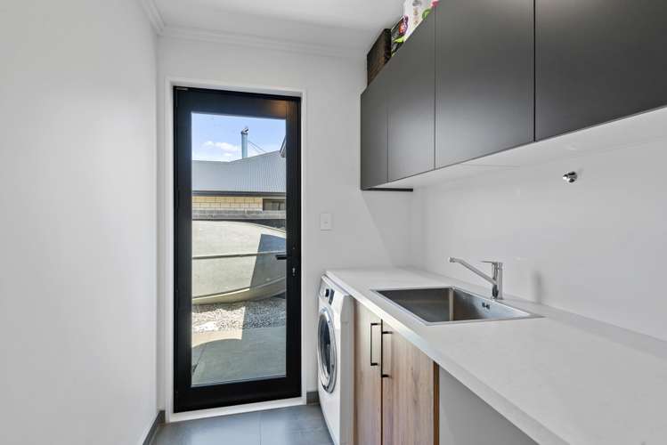 11 Suffolk Drive Kirwee_18