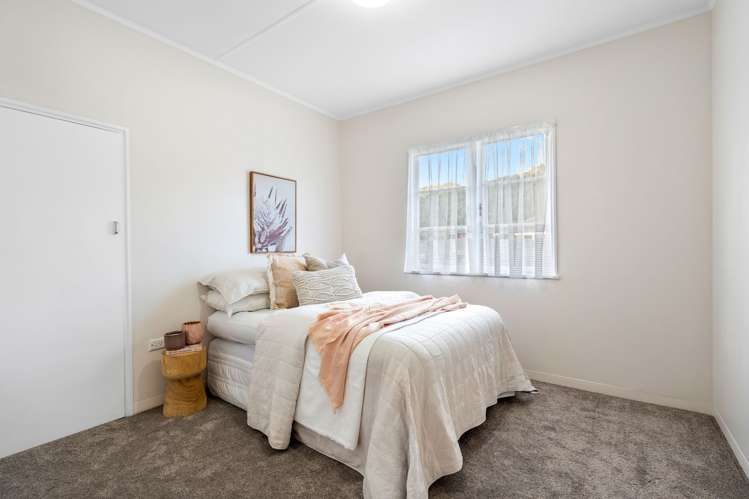 12 Lovatt Crescent Kensington_11