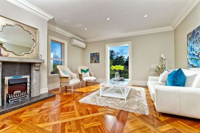 34 Bernard Magnus Lane Greenhithe_1