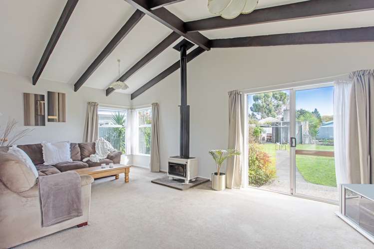 9 Russell Street Otane_1